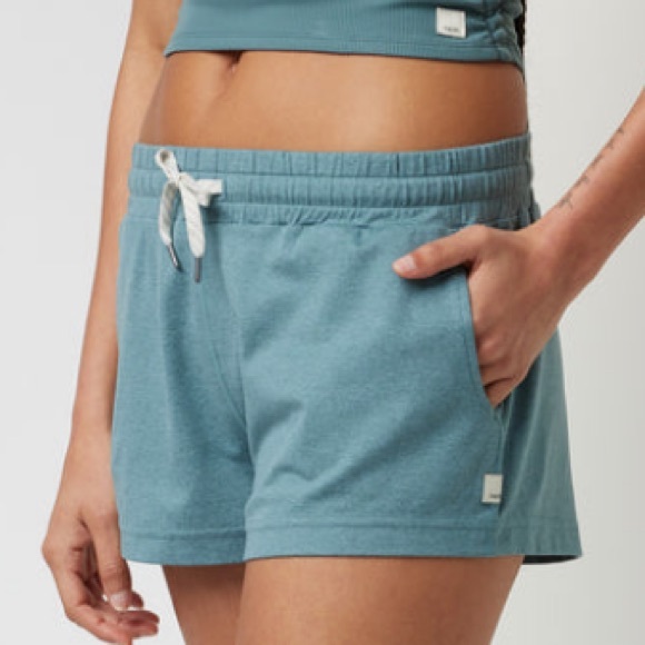 🆕 VUORI Halo Performance Shorts, Iron Heather • Size Medium - Picture 6 of 13